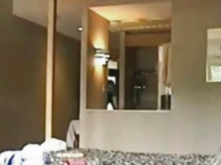 Lenka fode-se dildo sexo oral videos no banheiro